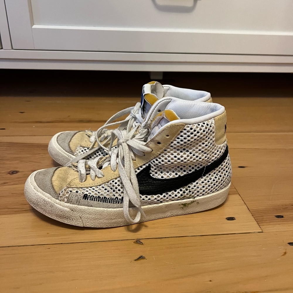 Nike Blazer Youth size 6.5